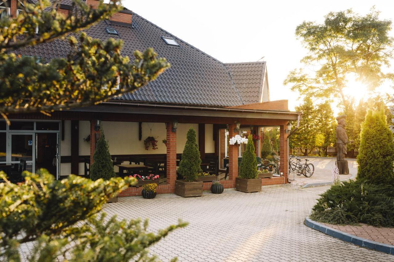 Holiday Stary Folwark Exterior foto