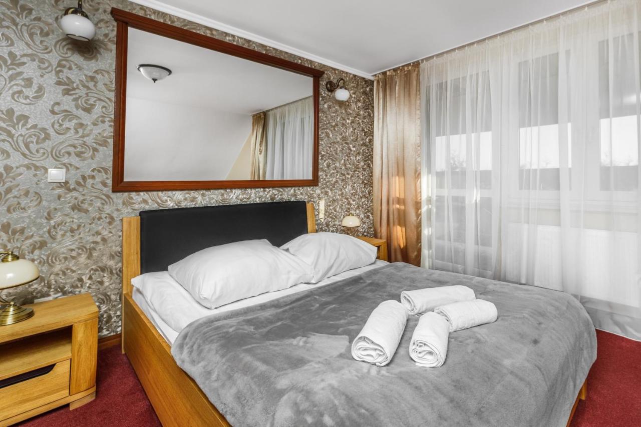 Holiday Stary Folwark Exterior foto